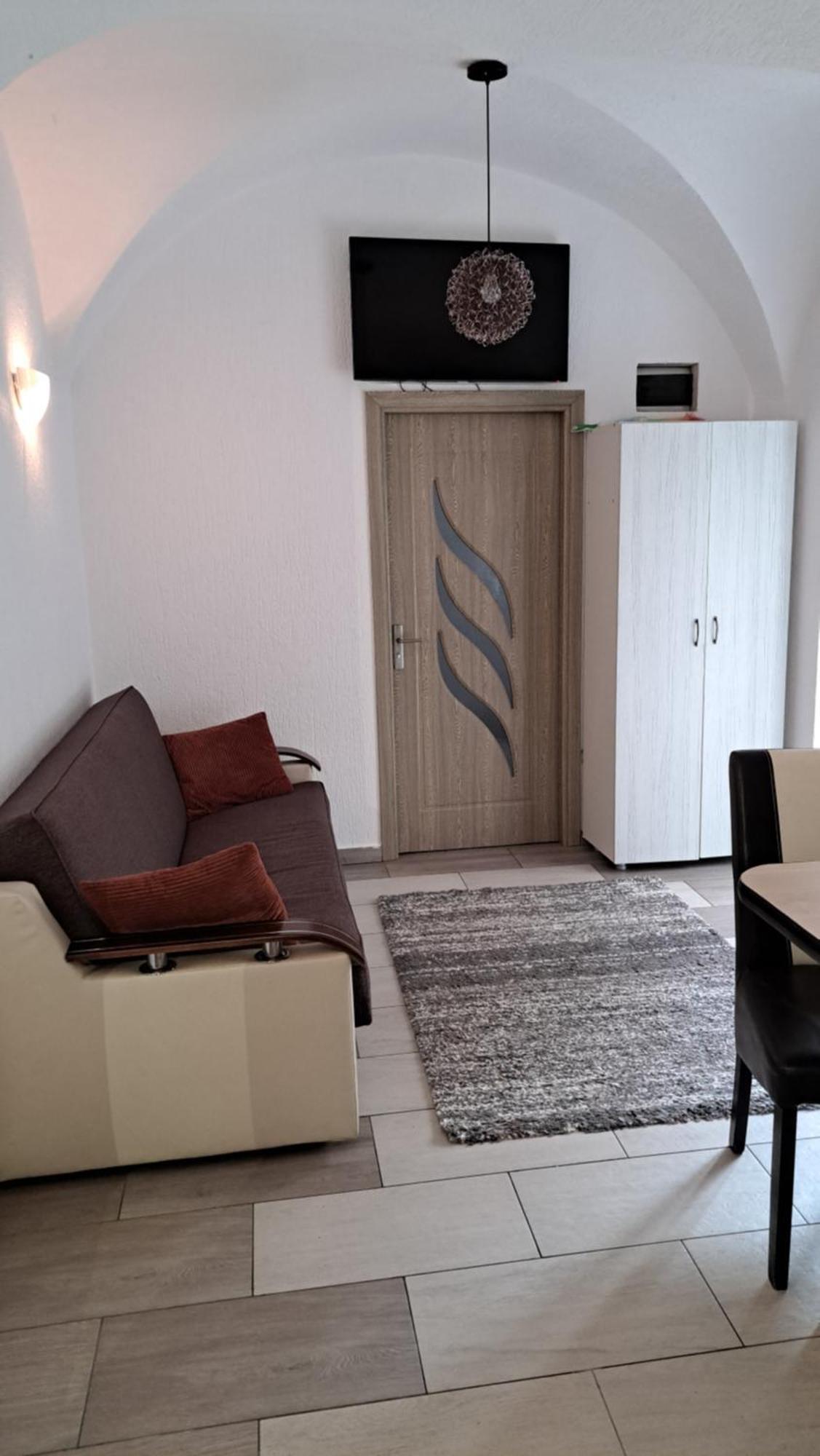 Apartament Central V&P ซีบิว ภายนอก รูปภาพ