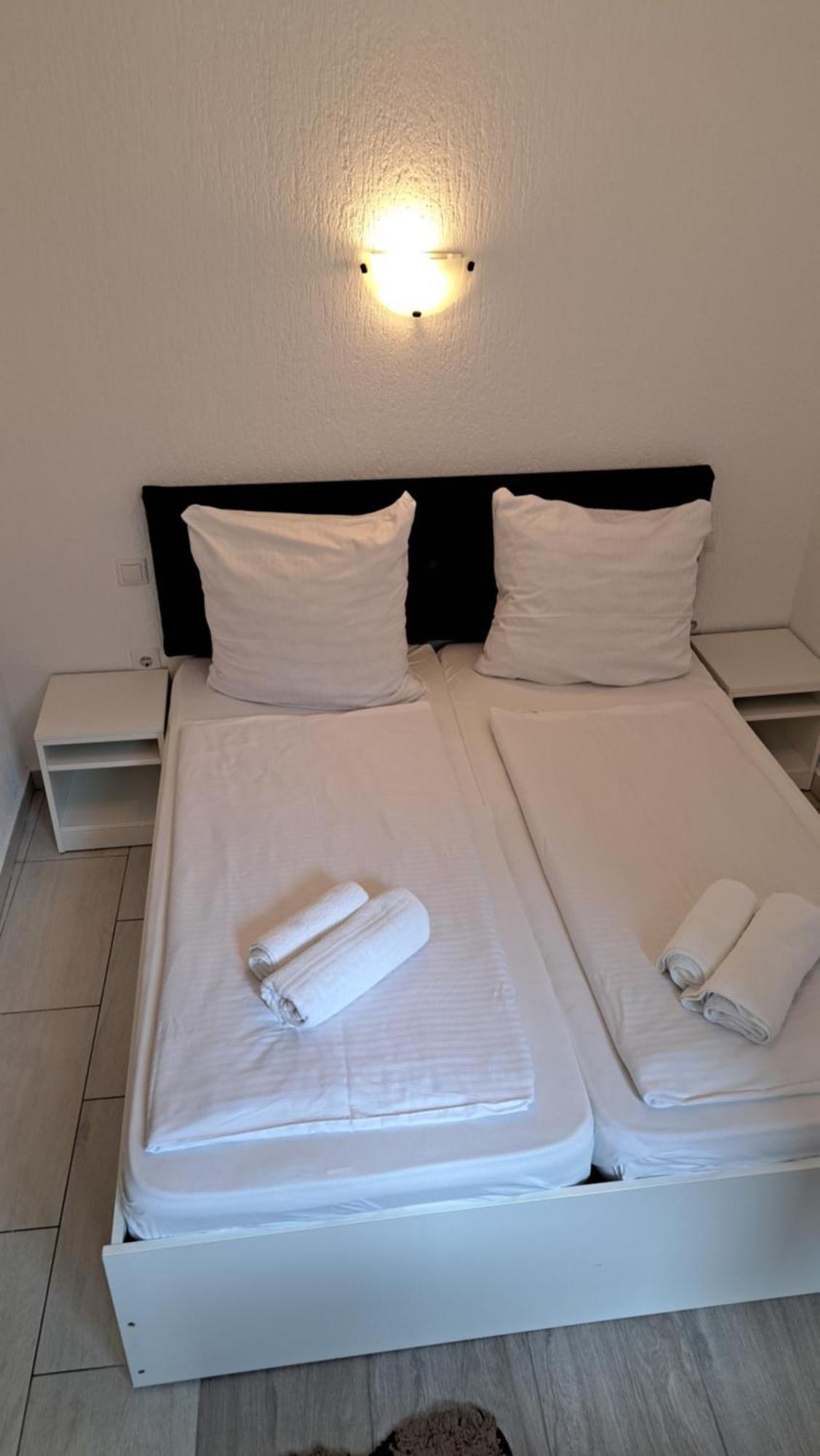 Apartament Central V&P ซีบิว ภายนอก รูปภาพ